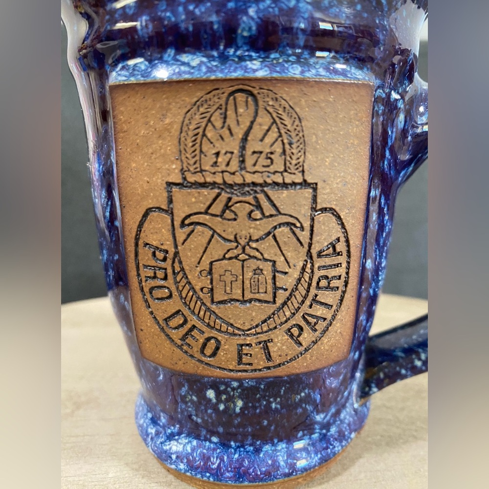 Potterssweel Fort Carson The Mountain Post Stoneware Mug/Kansas 15oz. - Picture 9 of 11